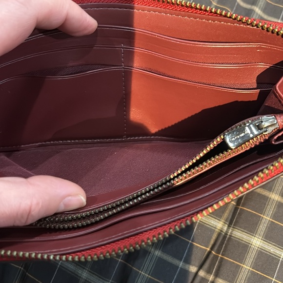 Coach Minnie Mouse Slim Zip Wallet red new NWOT Disney never used no box pebble - Picture 8 of 13